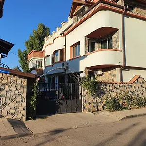 за гости 
