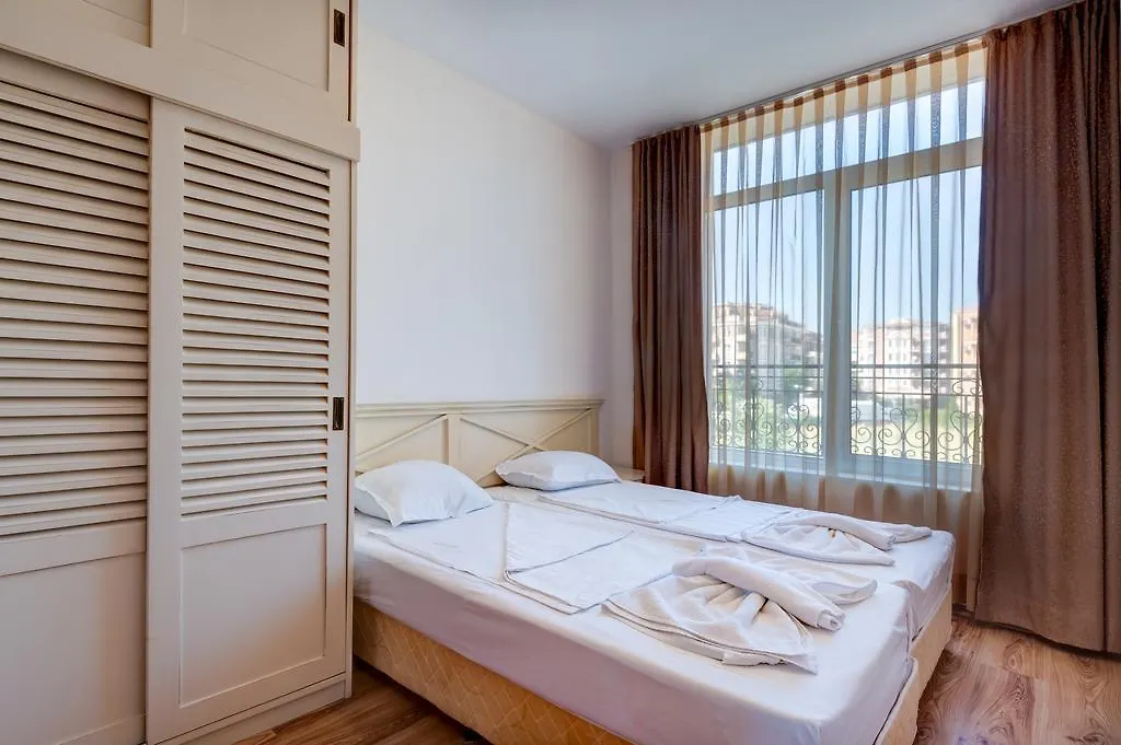 Dawn Park Complex Aparthotel Sunny Beach