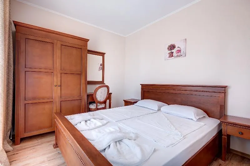 Dawn Park Complex Aparthotel Sunny Beach 3*,