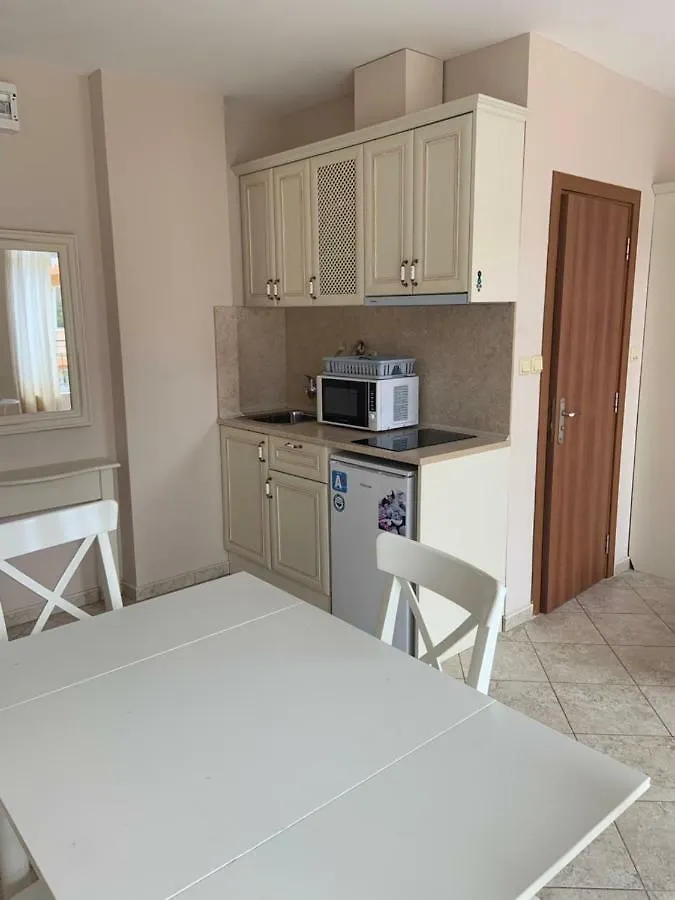 Dawn Park Complex Aparthotel Sunny Beach 3*,